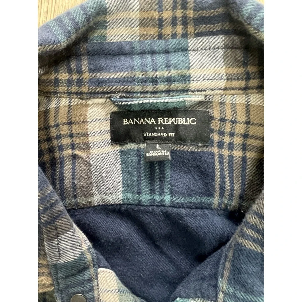 Banana Republic Men's Long Sleeve Plaid Flannel With Snaps Standard Fit‎ Large